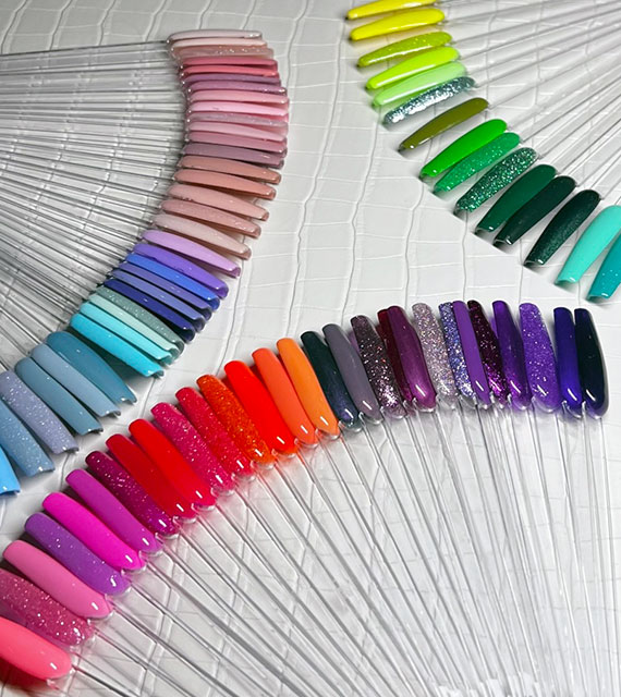 EdgyNails Since 2019 Soest | Kies uit een spectrum van meer dan 200 schitterende kleuren